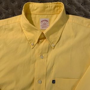 Men’s Brooks Brothers shirt
